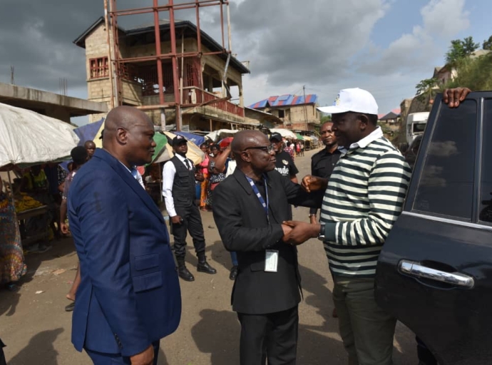 OCC : le Dr Etienne Tshimanga en visite d’inspection dans le Kongo Central